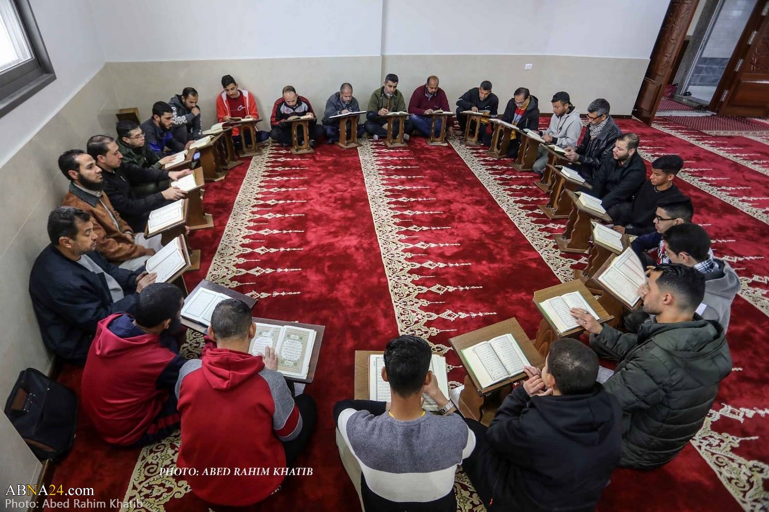 تقرير مصور / ختمة القرآن الكريم في مسجد العودة بمدينة رفح الفلسطينية