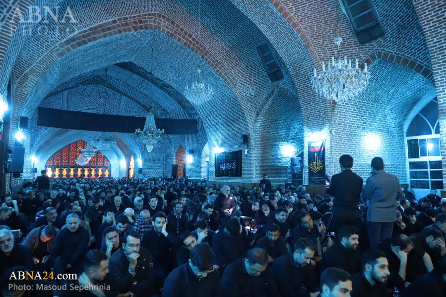 تقرير مصور / إحياء الليلة الثالثة والعشرين (القدر) من شهر رمضان المبارك في مسجد "جامع" بمدينة تبريز