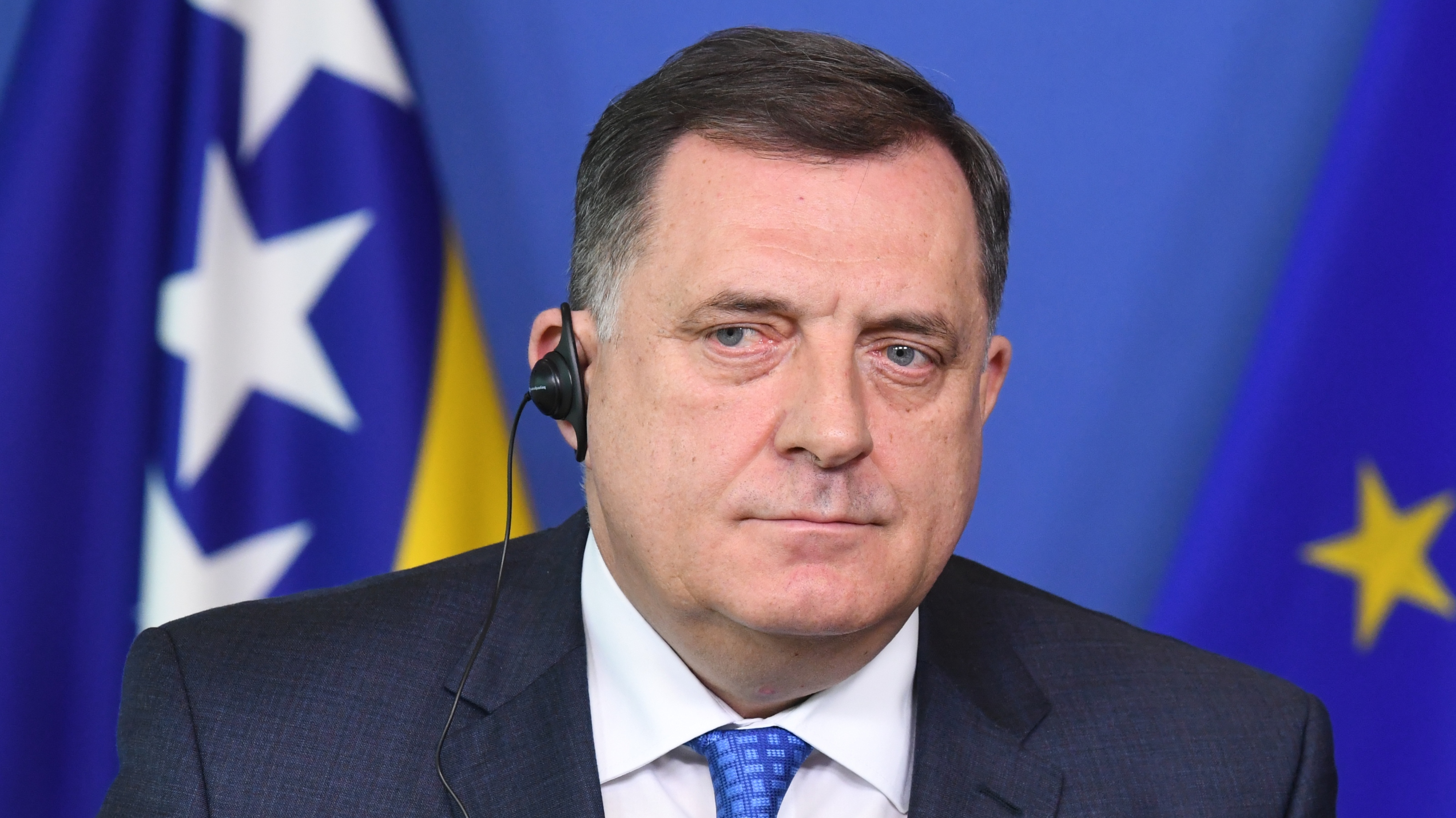 Dodik: Rekao sam Vučiću da razmišljamo o samostalnosti RS