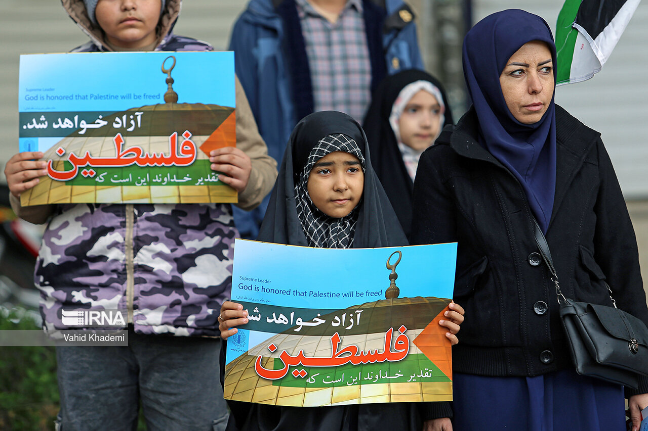A marcha do Dia Mundial de Al-Quds em Boynurd
