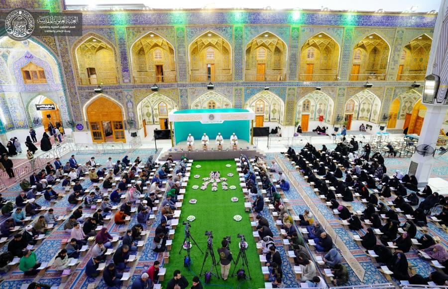 الختمة القرآنيّة بعد صلاة الفجر في جوار مرقد امير المؤمنين (ع)+(صور)
