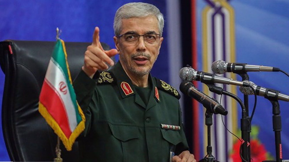  Top general: Iranian Army protecting country’s territorial integrity from enemy’s threats 