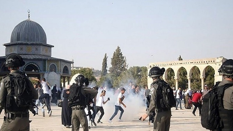 Lagi, Tentara Zionis Serbu Masjid Al-Aqsa