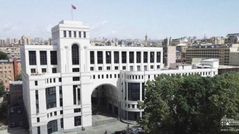 Азәрбајҹан гүввәләринин Лачын дәһлизиндән чыхарылмасы тәләб олунду