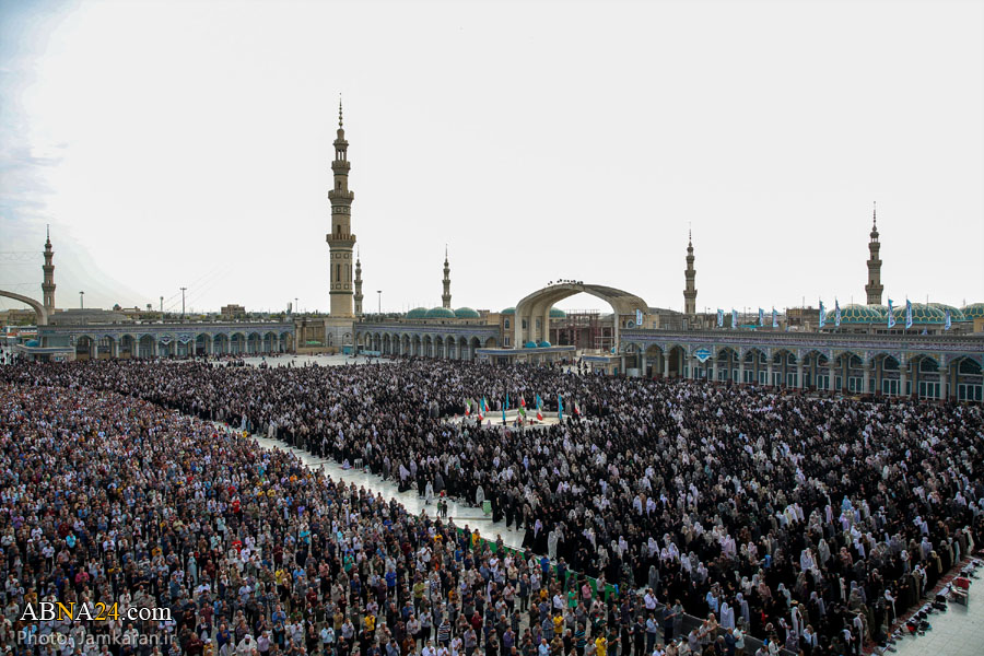 تقرير مصور / إقامة صلاة عيد الفطر المبارك في مسجد جمكران المقدس