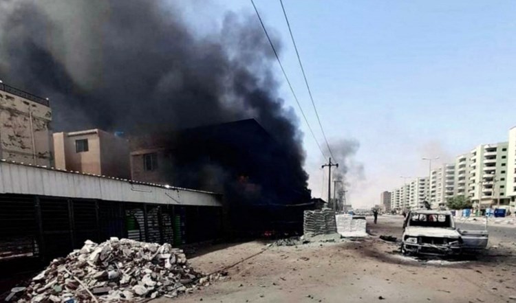 لهيب السودان: الجيش والدعم السريع يستقدمان تعزيزات عسكرية.. والحوار بينهما معدوم