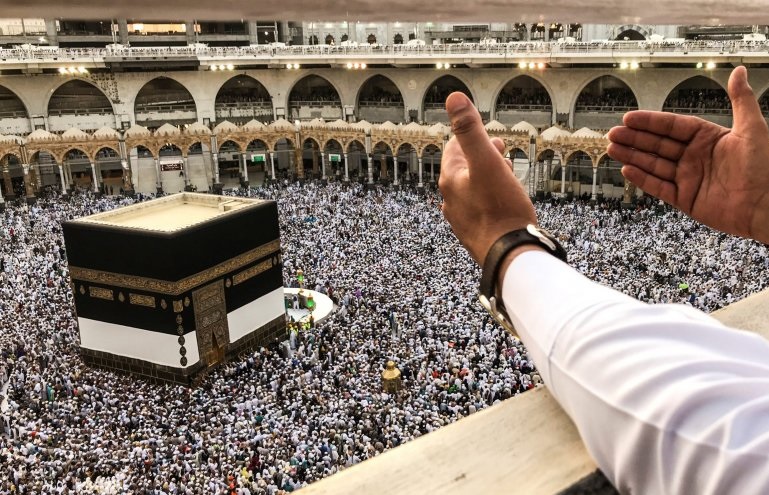الكويت تعتزم إنشاء محطة ترانزيت للحج والعمرة