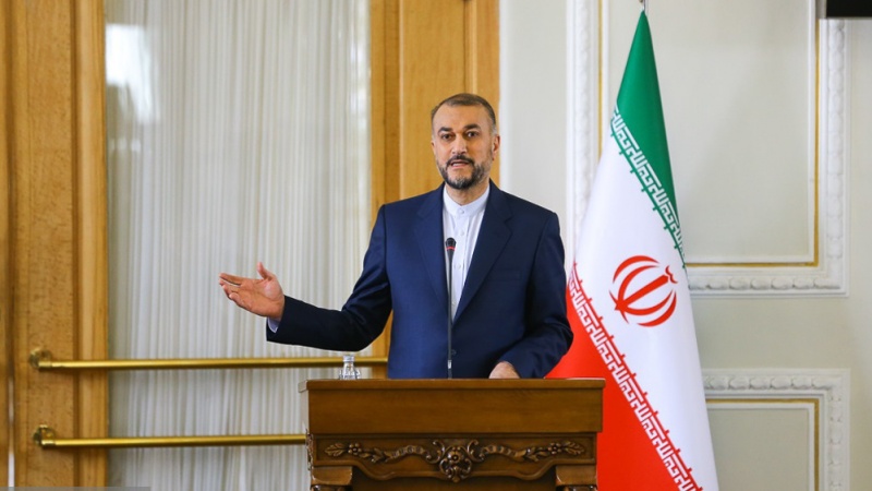 Menlu Iran: Zionis Bingung, Dunia Islam Solid tapi Israel Runtuh dari Dalam