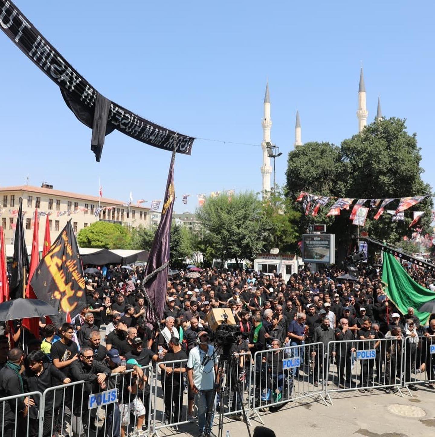 Photos: Ashura mourning procession in Igdir, Turkey