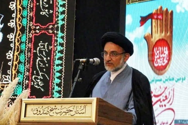أكثر من ۳۰۰ موکب ايراني يخدمون زوار الاربعين في حدود العراق