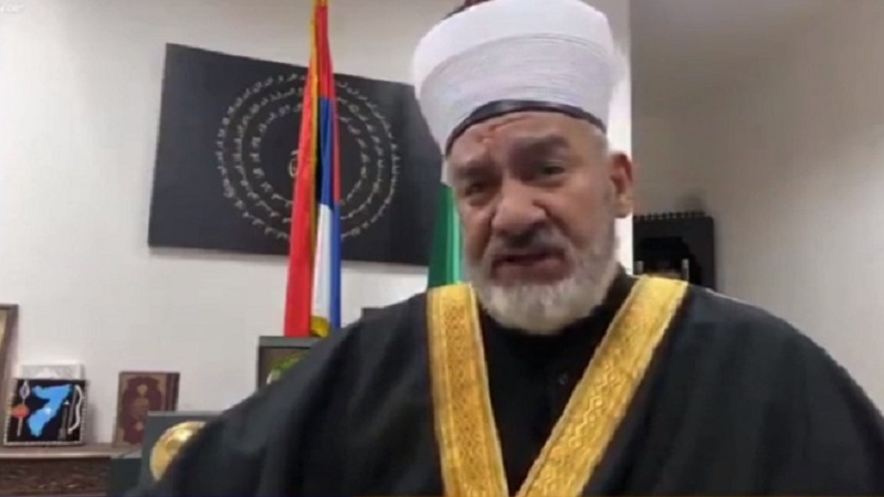 Муфтий Сербии осудил оскорбления в адрес священного Корана в Швеции