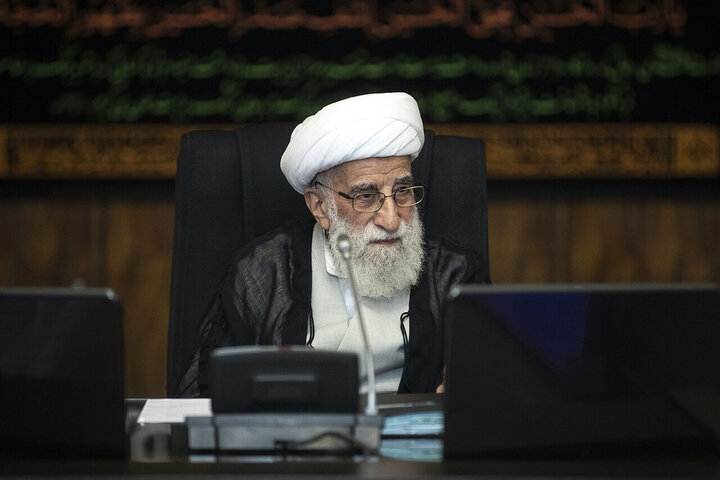 آية الله جنتي: الهجوم الإرهابي على  مرقد "شاهجراغ" جزء من جرائم الإستكبار العالمي ضد الشعب الإيراني