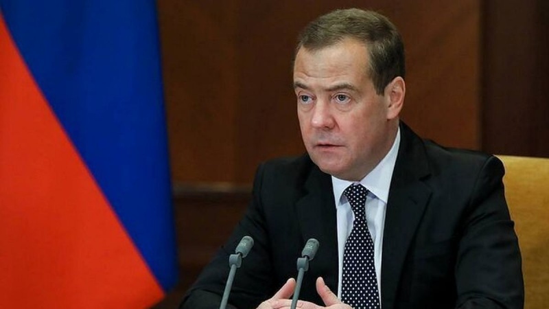  Medvedev: Batı yapımı askeri teçhizata karşı koymayı öğrendik, Ukrayna saldırıları fiilen başarısız