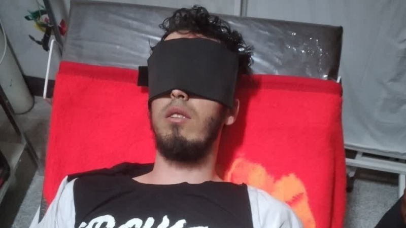  制造圣陵“灯王墓”恐怖袭击事件的恐怖分子诺罗扎夫如何与ISIS取得联系？