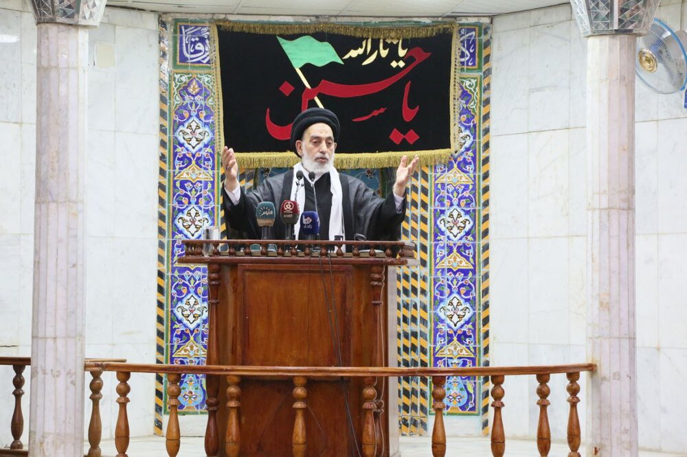 امام جمعه نجف اشرف: زیارت اربعین مظهر اقتدار دین و شکست اندیشه مادی است