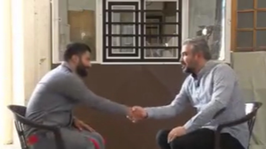 ویدیو | بدون تعارف با خادم حرم حضرت شاهچراغ که تروریست داعشی را زمین‌گیر کرد