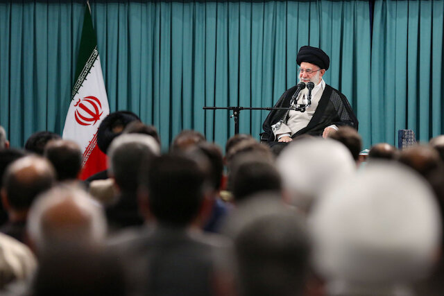 Imam Khamenei: Nakataas na katayuan ng pagiging martir, isang karaniwang turo ng lahat ng mga banal na relihiyon