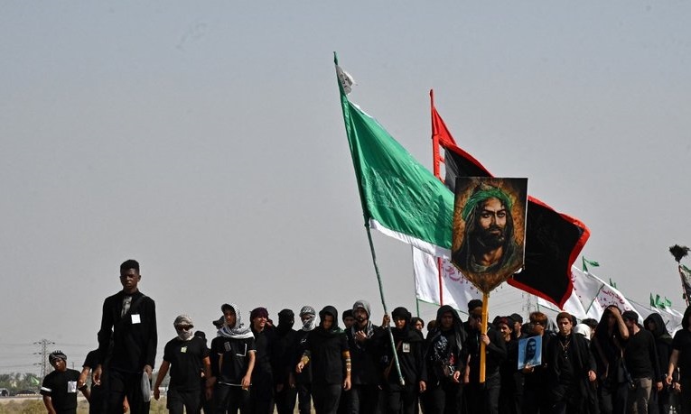 قيادة القوات البرية العراقية تناقش خطة تأمين الحماية لزيارة اربعينية الامام الحسين(ع)