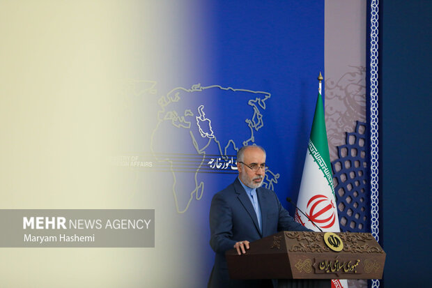 ئێران پێشەنگی بەرەنگاریی لەگەڵ تیرۆریزمە