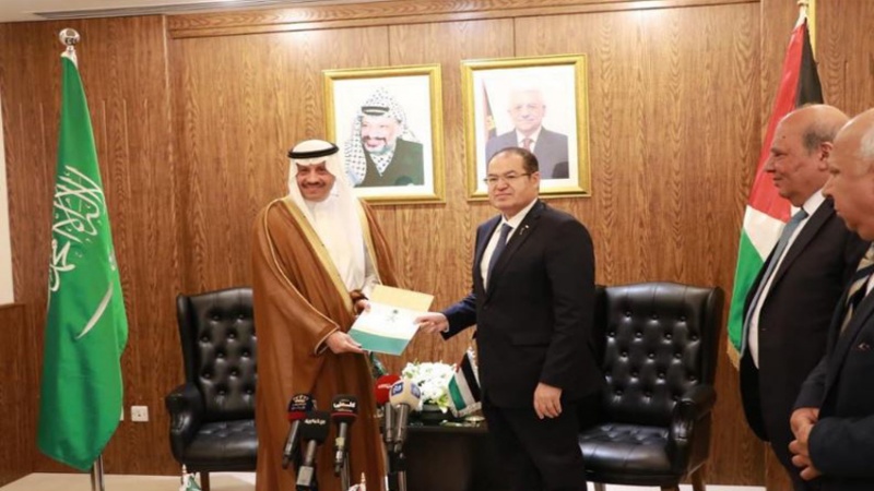  Saudi Tegaskan akan Perkuat Hubungan dengan Otorita Palestina