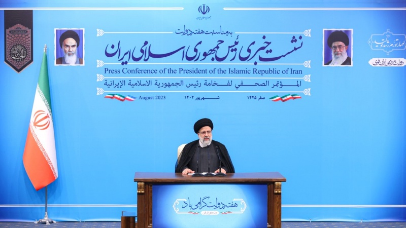  イラン大統領「西側諸国は協議の席から離れた」