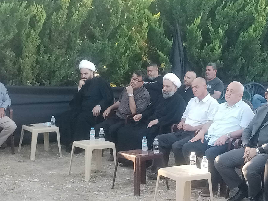 مجلس عزاء اليوم الثالث عشر من محرم في لبنان+(صور)