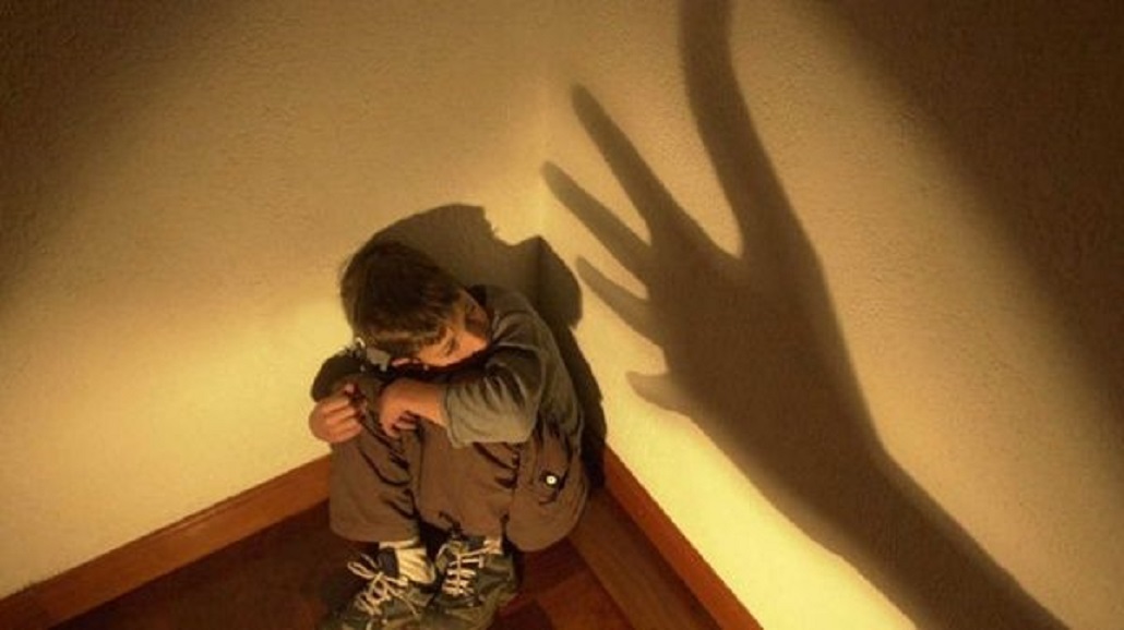 Consecuencias de demasiada severidad parental en la crianza de los hijos