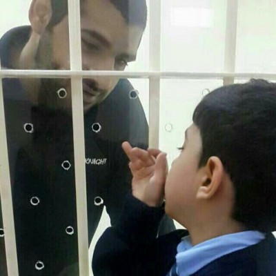 البحرين: قطع اتصال السجين السياسي المحكوم بالإعدام محمد رمضان بزوجته ونقله إلى الانفرادي في سجن "جَوْ"
