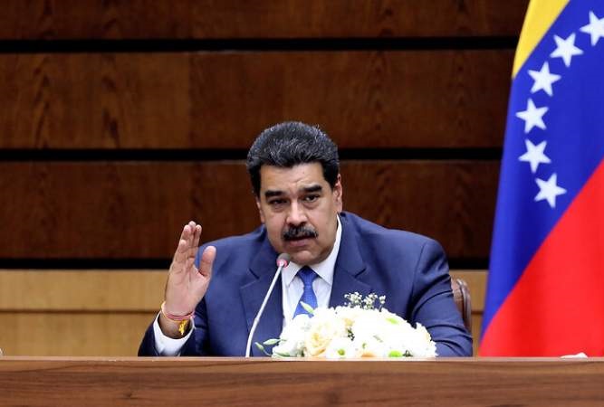الرئيس الفنزويلي يدين جرائم احراق نسخ من القرآن الكريم