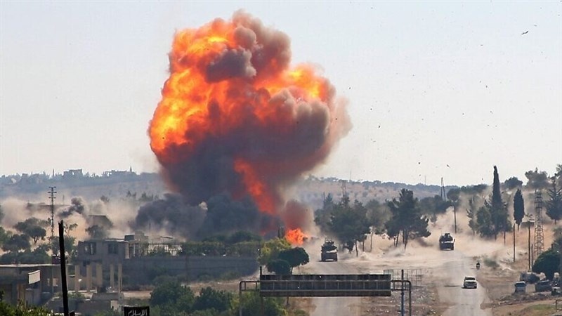 İdlib'de teröristlerin mevzileri bombardıman edildi