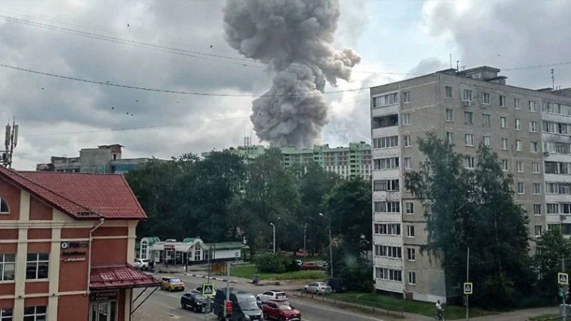 Ledakan Hebat Guncang Pabrik Militer Rusia di Dekat Moskow