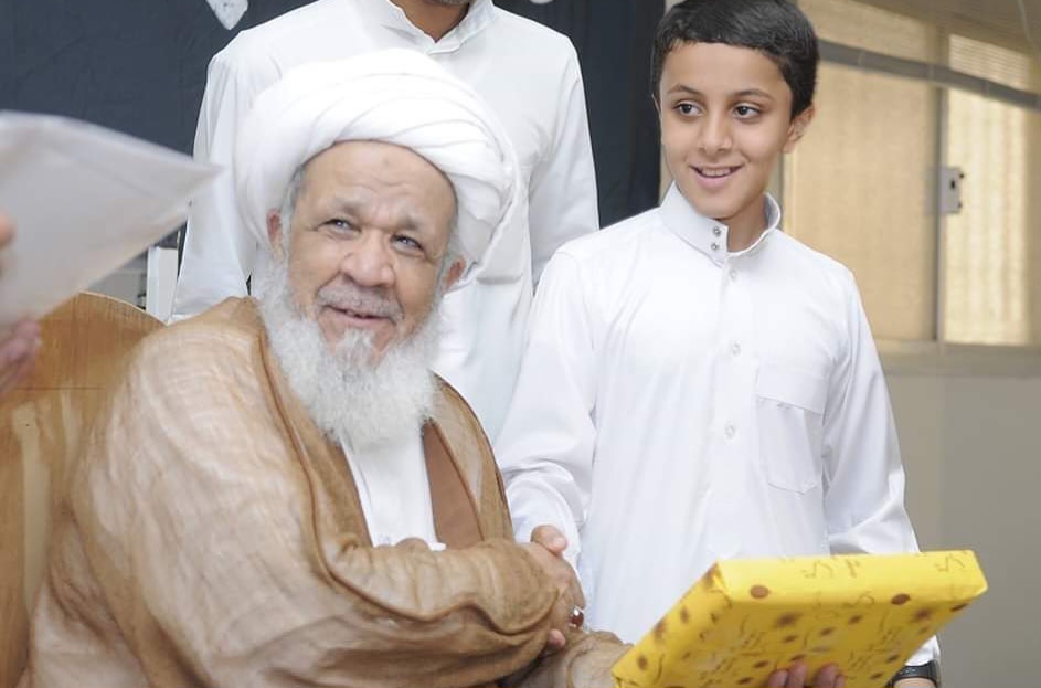 وفاة الشيخ ابراهيم البطاط إمام مسجد الأمام الحسين بالاحساء