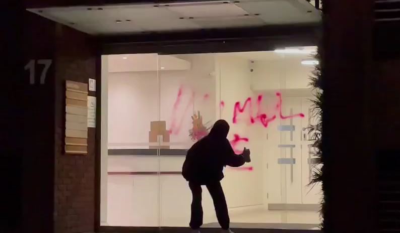 Video: Pro-Palestine actionists target Pro-Israel MLL Law Firm Offices in London 