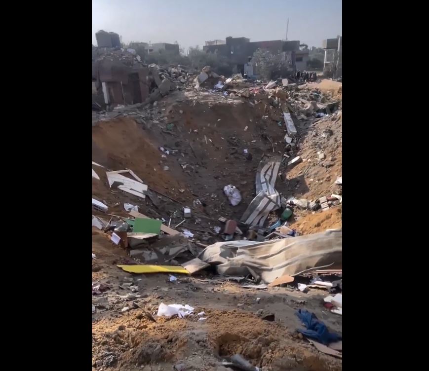 Video: Massive destruction as Israel's bombing a house in Rafah, south of Gaza