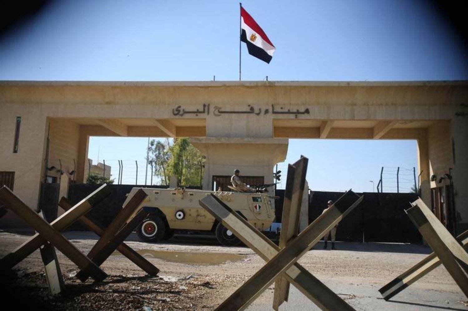 غزة والحوثيين يتنصرون لمصر... ومصر تعض على انيابها ولا تزمجر