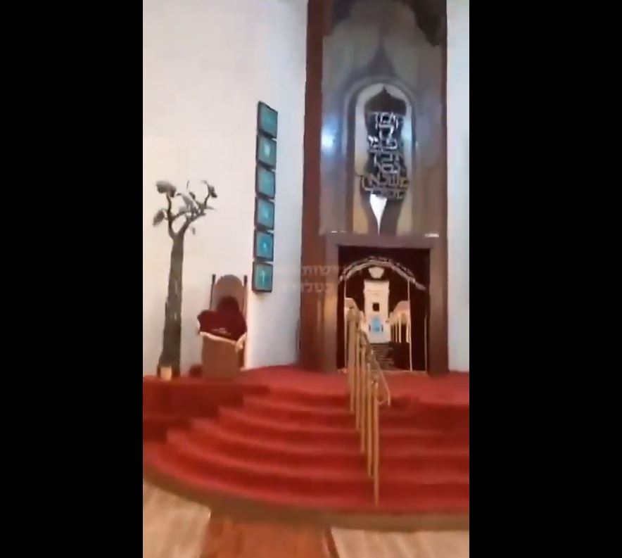 Video: Call to prayer raised in Tel Aviv synagogue in response to playing Talmudic songs in a Mosque in Jenin