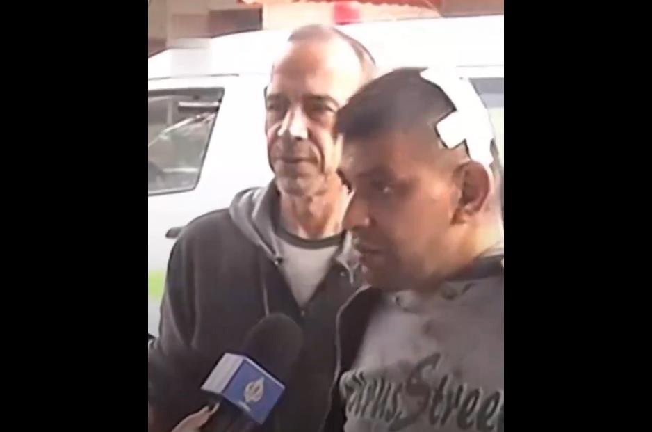 فيديو | فلسطيني استشهدت بنته الصغيرة مخاطبا الصهاينة: قتلتم الاطفال تريدون أن نرحل فلن نرحل من غزة