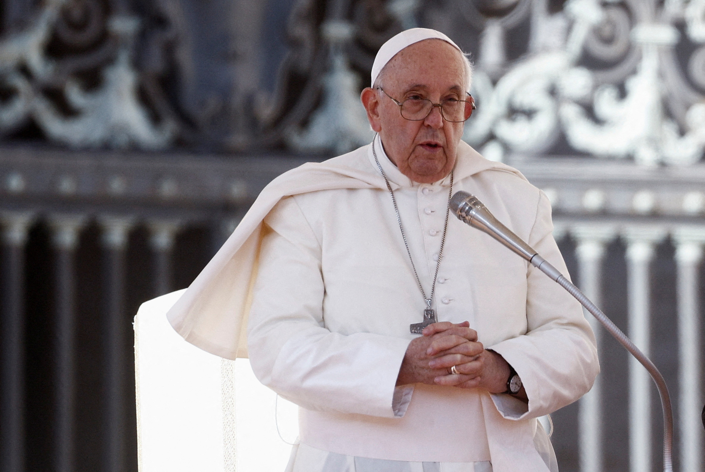 Pope blasts Israel for killing civilians at Gaza church