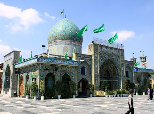 70 بقعه متبرکه گیلان در حال نوسازی است