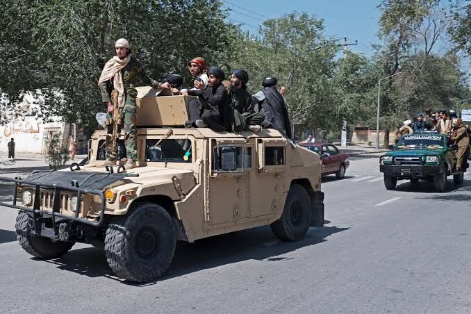 ‘Pakistan terror groups using US weapons smuggled from Afghanistan’
