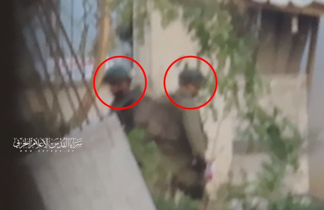 New Scenes of Al-Qassam clashing with Israeli enemy on outskirts of Khan Yunis, Gaza
