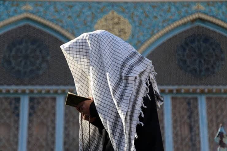 أكثر من 70 ألف شخص من 22 دولة يسجلون من 22 في مراسيم الإعتكاف في العتبة الرضوية