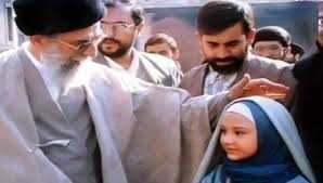 فيديو | حضور الإمام الخامنئي خلال تصوير أحد مشاهد مسلسل "مريم المقدسة(س)" 