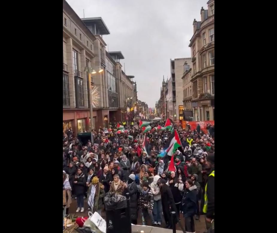Video: A huge demonstration took place in central Glasgow, Scotland, in support of Palestine