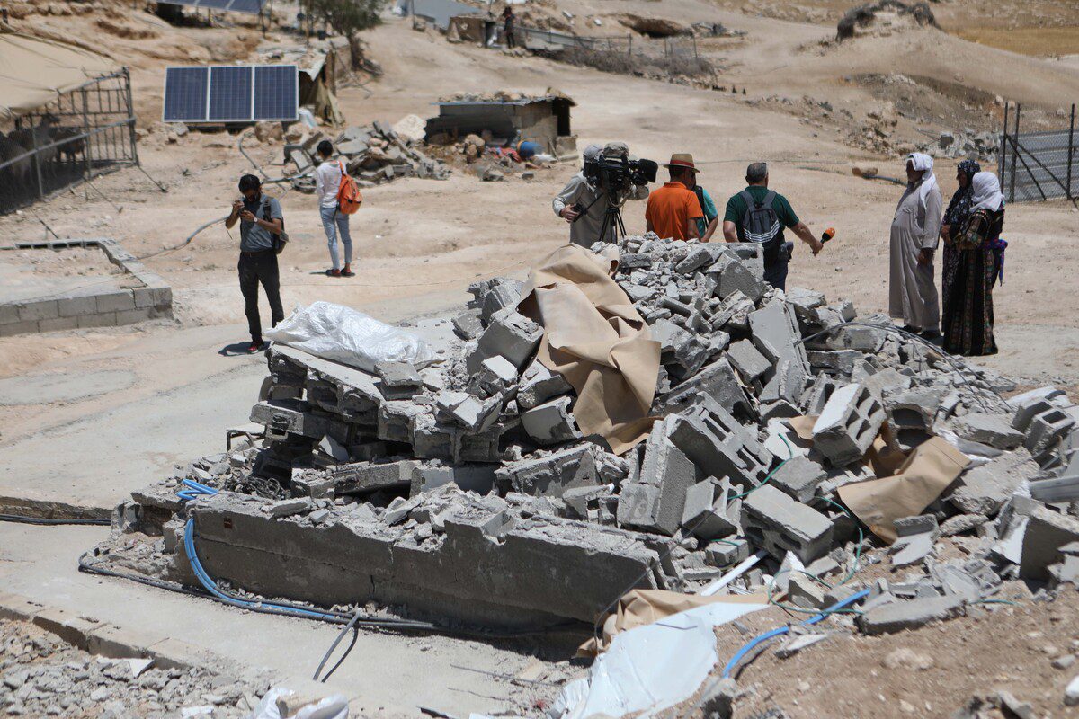 Israel merobohkan rumah di Masafer Yatta Israel merobohkan rumah di Masafer Yatta
