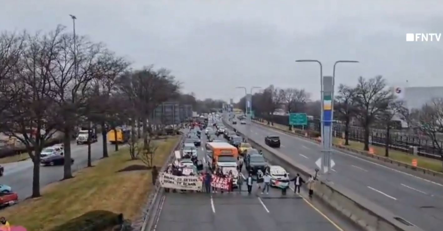 Video: Protesters block routes leading to JFK Airport in New York, calling end Israeli genocide in Gaza