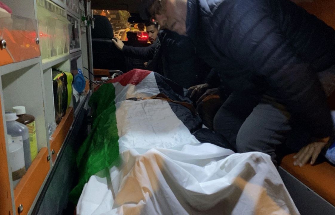 إصابة جنديين إسرائيليين في عملية طعن بالضفة.. واستشهاد المنفّذ