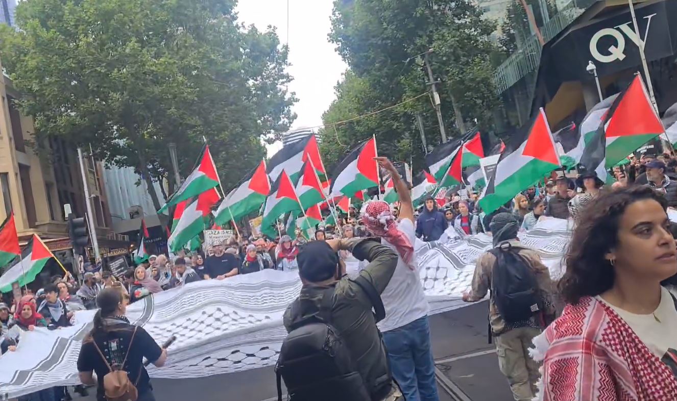 Video: Massive rally in Melbourne, calling for Boycott-Divestment-Sanctions against Israeli regime