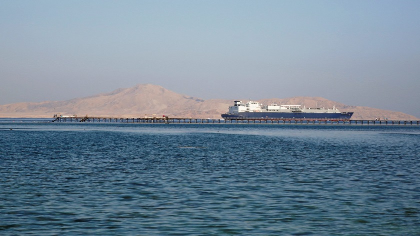 Israel regime evacuates Eilat port as Yemenis attack grows