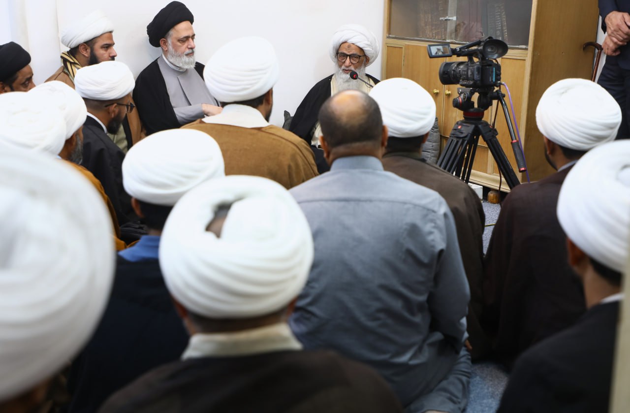 آية الله النجفي يؤكد استلهام فرصة زيارة العتبات المقدسة للنهوض بواقع المؤمنين